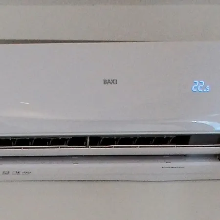 Lovely Fully Equipped Near Subway N13 Lejlighed Lisboa