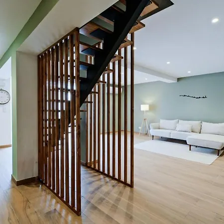 Lägenhet Lovely Fully Equipped Near Subway N13 *